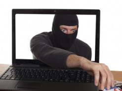 Мужчина перечислил мошенникам 14 тысяч гривен за виртуальный автомобиль