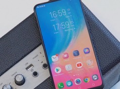 Первый смартфон с выдвижной камерой обновили до Android 9.0 Pie