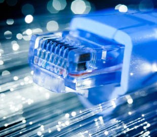 Порошенко хочет провести широкополосный интернет в села 