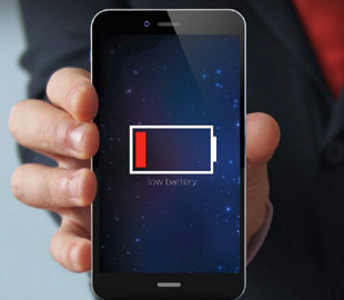 Експерти назвали додатки, які з'їдають заряд смартфона у фоновому режимі