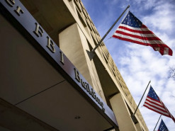 ФБР попередило агентів під прикриттям, що їхні телефонні журнали зламали