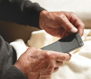 У Мінцифри хочуть закупити «єСмартфони» не дорожчі за п'ять тисяч гривень