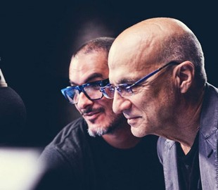 Глава Apple Music уйдет из компании 