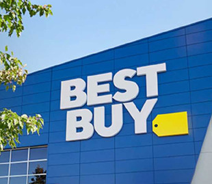 Хід конем: Amazon продаватиме послуги своєму прямому конкуренту