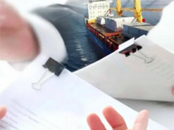 Моряки отримують документи для виїзду на роботу: як їх оформити