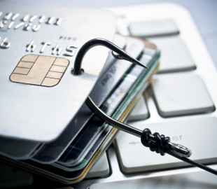 Суд: интернет-мошенники придумали схему с «бухгалтерией» для обмана украинцев