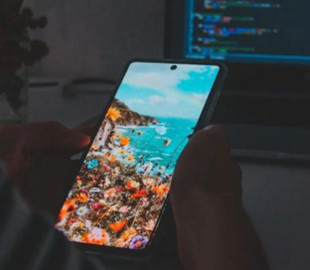 Екрани смартфонів Samsung жовтіють після оновлення One UI 6.0: як виправити