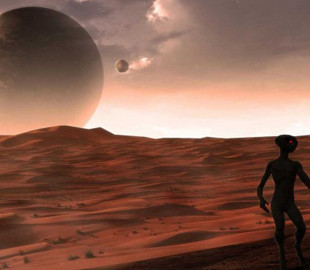 Карты Google помогли найти на Марсе вход в «инопланетную базу»