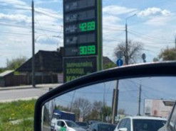 У Мінекономіки назвали умови для зникнення черг на заправках