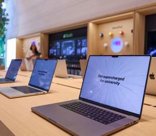 Коли чекати на нові MacBook і iMac: інсайдери розкрили плани Apple