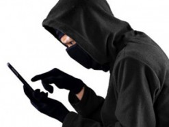 Наивная женщина перечислила мошенникам 32 тыс. грн за «выигранное авто»