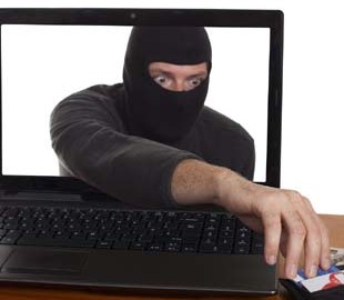 Женщина "купила" у мошенников батут за 800 гривен