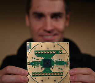 Intel представила первый криогенный чип для квантовых вычислений