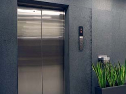 Huawei предлагает управлять лифтами со смартфона