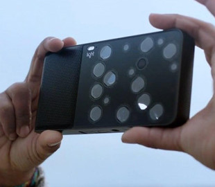 Появилось изображение первого в мире смартфона с восемью камерами