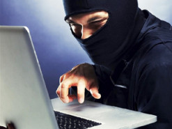 Мошенники воруют деньги на переводах украинцев: как работает схема