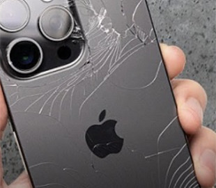 Флагманський iPhone 15 поступився у дроп-тесті Galaxy S23 Ultra