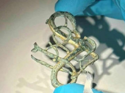 Археологи знайшли у Норвегії надзвичайну брошку часів кінця епохи вікінгів