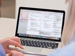Apple научит програмировать студентов 70 учебных заведений Европы