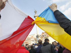 Викрито схеми аферистів, які пропонують роботу у Польщі