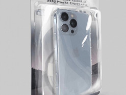 Коробка iPhone 13 осталась не только без зарядного устройства, но и без упаковочной плёнки