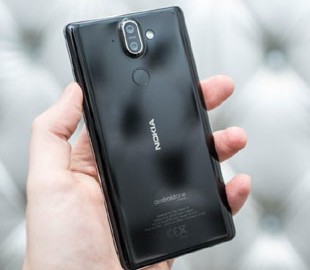 Смартфон Nokia 8 Sirocco получает патч безопасности за декабрь