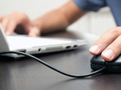 Одесситы покупают оружие в Интернете