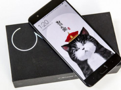 Смартфон Xiaomi Mi Note 3 обновился до стабильной версии MIUI 11