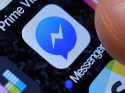 Facebook Messenger пополнился вкладкой "звонки"