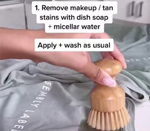 Блогер поделилась тремя простыми способами, как вывести стойкие пятна с одежды