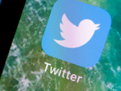 Twitter дозволив користувачам самим відзначати публікації з дезінформацією