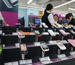 В 2017 году поставки мобильных телефонов и компьютерной электроники упали