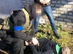 СБУ затримала колаборанта, який допомагав ЗС РФ тікати лісами під час контрнаступу ЗСУ