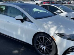 Новейший электромобиль Mercedes EQS загадочным образом оказался у завода Tesla