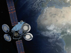 Аэрокосмическая компания впервые отправила SMS на Android смартфон из космоса