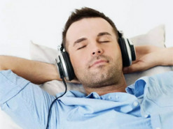 Насколько безопасно для здоровья слушать каждый день много музыки