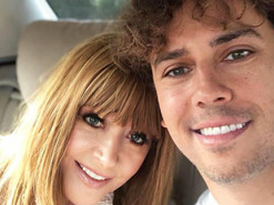 Reuters: Антивоєнний демарш Пугачової - рідкість у сучасній Росії