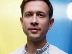 35-летний Дмитрий Ступка рассказал, почему во время войны сидит за границей