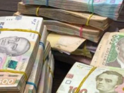 В Украине закрыли сеть магазинов одежды и обуви из-за ввоза контрабанды, — Генпрокуратура