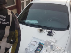 На Запоріжжі чоловік продавав наркотики в інтернет-магазині