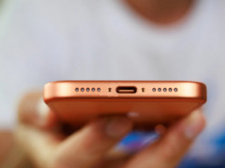 Шипить як старе радіо: власники iPhone 17 Pro масово скаржаться на дивний дефект при зарядці