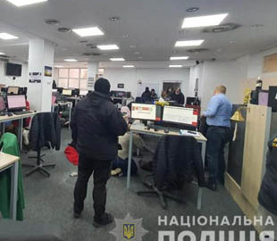 Фейковые сотрудники банков присваивали чужие деньги