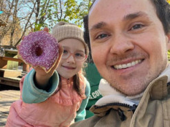 Костянтин Войтенко замилував Мережу рідкісним фото з донькою