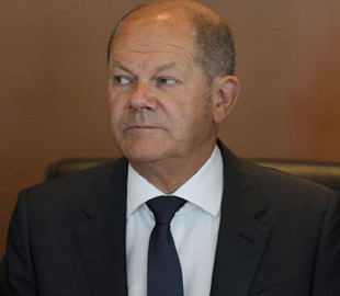 "На нас чекають важкі місяці": Шольц розповів, чи послабить ЄС санкції проти Росії через газову кризу