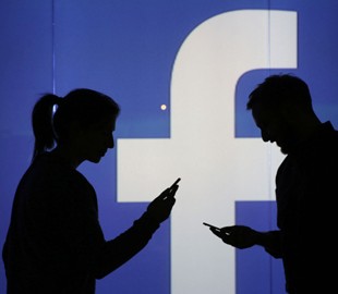 Facebook вредит обществу больше, чем McDonald’s