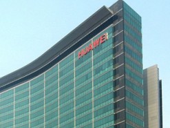 Крупнейшие магазины электроники США отказываются продавать устройства Huawei