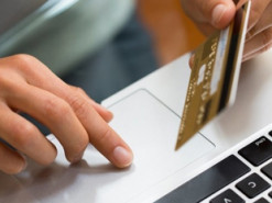 24-летняя одесситка решила обогатиться на доверчивых интернет-покупателях