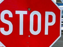 Виїзд за кордон із борговим зобов'язанням: де та як легко перевірити їх наявність