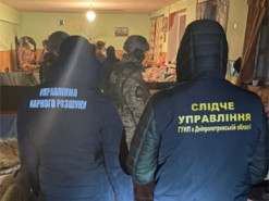 Дрова на миллион гривен: в Днепропетровской области задержали группу мошенников
