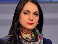 Суд залишив без розгляду позов Віктора Медведчука до Ганни Гопко через її допис у фейсбуці